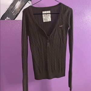 Brown Hollister sweater